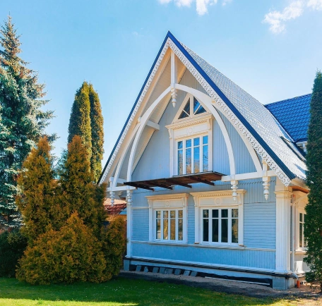 Aurora Cottage